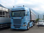Scania/567274/181504---aerni-aarberg---nr (181'504) - Aerni, Aarberg - Nr. 19/BE 22'894 - Scania am 24. Juni 2017 in Interlaken, Flugplatz