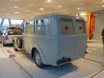 (186'421) - Mercedes-Benz 320 Krankenwagen von 1937 (Firma Hohner) am 12. November 2017 in Stuttgart, Mercedes-Benz Museum