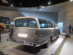 Mercedes/594897/186432---mercedes-benz-300-messwagen-von (186'432) - Mercedes-Benz 300 Messwagen von 1960 am 12. November 2017 in Stuttgart, Mercedes-Benz Museum