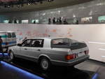 (186'465) - Mercedes-Benz Auto 2000 von 1981 am 12. November 2017 in Stuttgart, Mercedes-Benz Museum