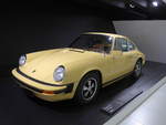 Porsche/658826/204618---porsche-911-s-am (204'618) - Porsche 911 S am 9. Mai 2019 in Zuffenhausen, Porsche Museum