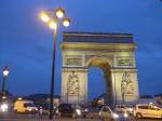 (167'031) - Der Arc de Triomphe am Abend am 16. November 2015 in Paris