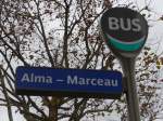(166'979) - Bus-Haltestelle - Paris, Alma-Marceau - am 16. November 2015