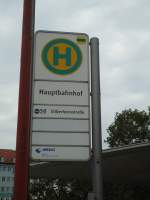 (128'584) - Bus-Haltestelle - Mnchen, Hauptbahnhof - am 11. August 2010