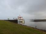 lauwersoog/404066/156840---die-faehre-rottum-laeuft (156'840) - Die Fhre Rottum luft am 19. November 2014 in den Hafen von Lauwersoog ein