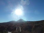 (191'318) - Der Mount Ngauruhoe in der Morgensonne am 25. April 2018 bei Whakapapa
