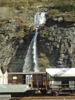 (147'867) - Wasserfall bei Biasca am 6.