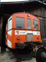 Triebwagen/299288/143860---travys-triebwagen---nr-13 (143'860) - TRAVYS-Triebwagen - Nr. 13 - am 27. April 2013 im Bahnhof Orbe