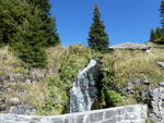 (255'779) - Kleiner Wasserfall am 1.