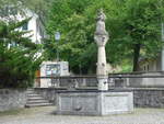 Brunnen/638679/195436---franziskusbrunnen-von-1981-am (195'436) - Franziskusbrunnen von 1981 am 1. August 2018 in Altdorf