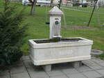 Brunnen/804585/245766---brunnen-von-1991-am (245'766) - Brunnen von 1991 am 3. Februar 2023 in Wikon, Hotel Adelboden
