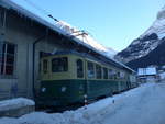 Grindelwald/597063/187314---wab-triebwagen---nr-106 (187'314) - WAB-Triebwagen - Nr. 106 - am 24. Dezember 2017 beim Bahnhof Grindelwald Grund