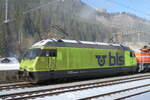 Elektrische Lokomotiven/908043/283511---bls-lokomotive---nr-5 (283'511) - BLS-Lokomotive - Nr. 5 - am 25. Dezember 2025 im Bahnhof Kandersteg