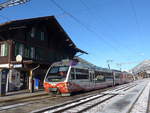 Lenk/645289/200211---mob-pendelzug---nr-342 (200'211) - MOB-Pendelzug - Nr. 342 - am 25. Dezember 2018 im Bahnhof Lenk