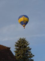 (174'461) - Heissluftballon am 4. September 2016 ber dem Lerchenfeld bei Thun