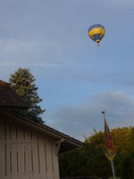 (174'462) - Heissluftballon am 4. September 2016 ber dem Lerchenfeld bei Thun
