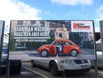 Thun/658589/204556---plakat-von-interdicount-mit (204'556) - Plakat von Interdicount mit beladenem VW-Kfer am 29. April 2019 in Thun