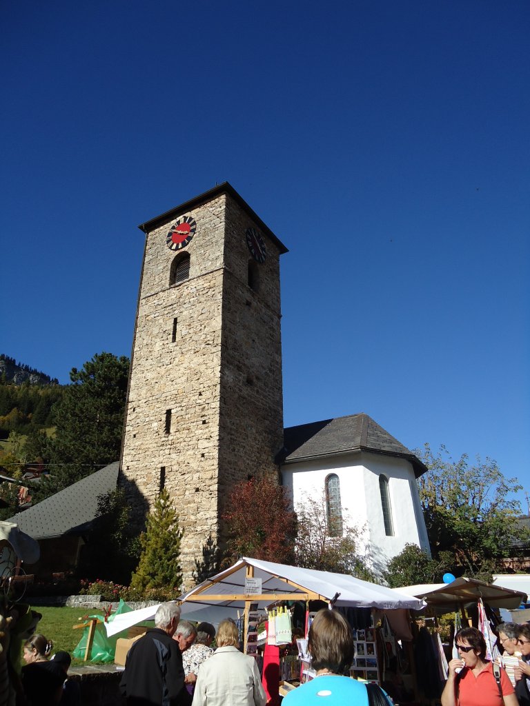 (130'275) - Die Kirche von Adelboden am 7. Oktober 2010