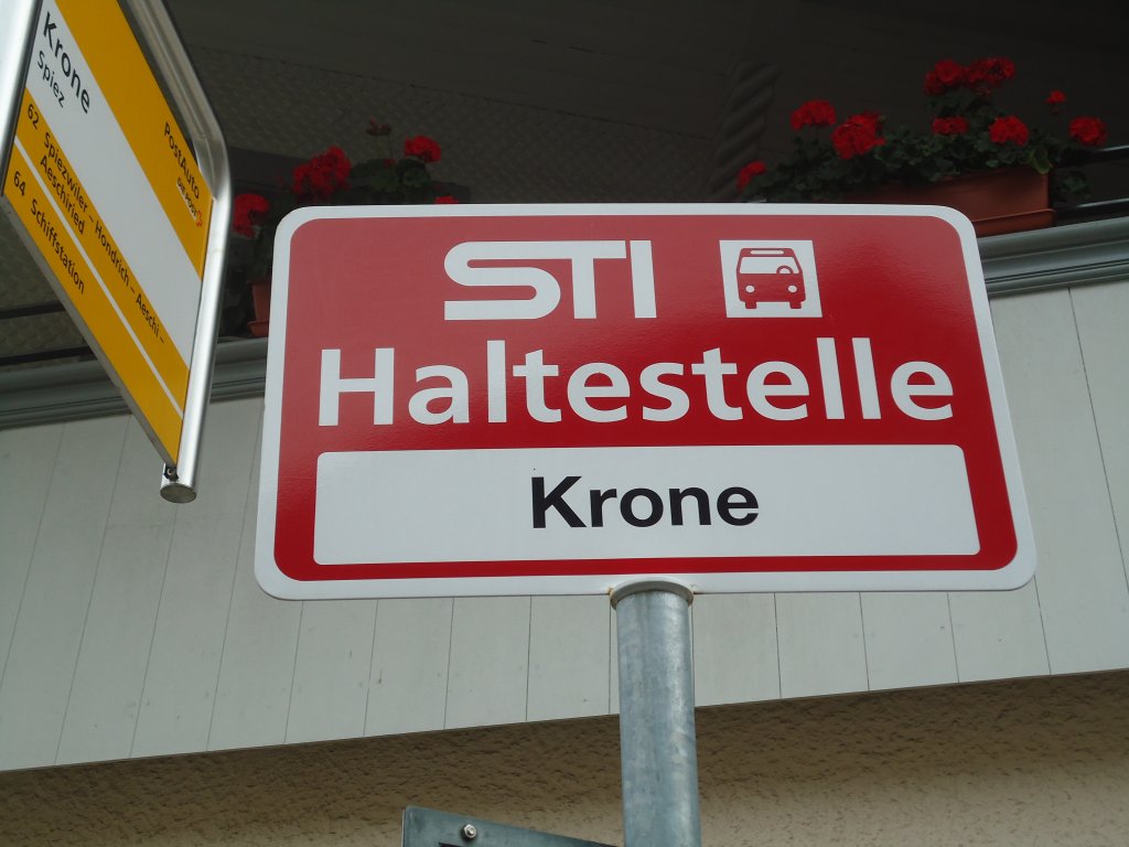 (130'303) - STI-Haltestelle - Spiez, Krone - am 11. Oktober 2010