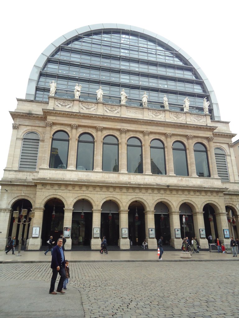 (130'471) - Oper in Lyon am 14. Oktober 2010