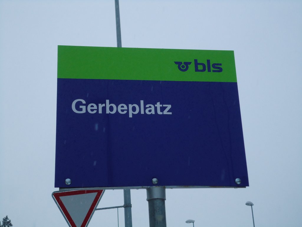 (131'748) - bls-bus-Haltestelle - Langnau, Gerbeplatz - am 28. Dezember 2010