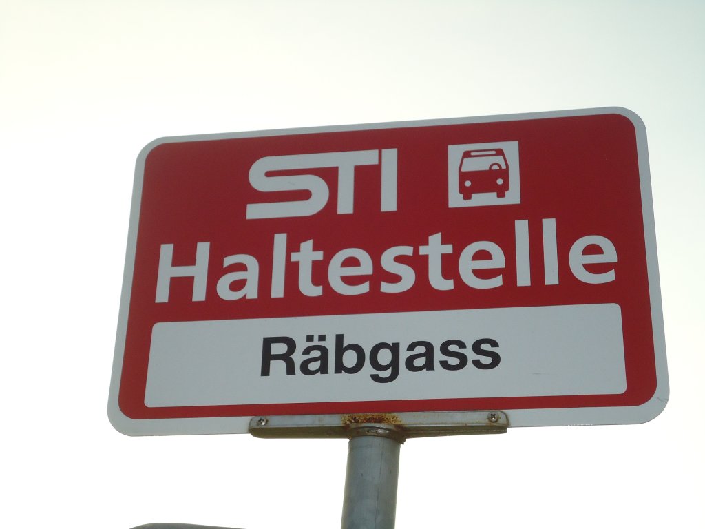 (133'310) - STI-Haltestelle - Thierachern, Rbgass - am 16. April 2011