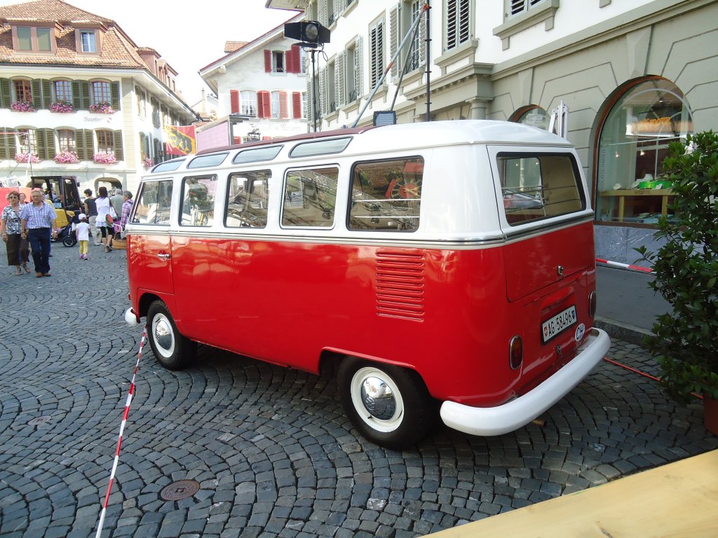(134'821) - VW-Bus - AG 58'496 - am 9. Juli 2011 in Thun, Rathausplatz