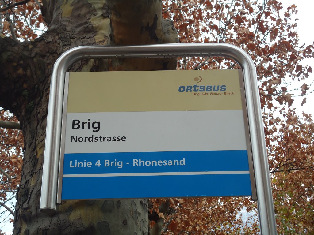 (137'092) - Ortsbus-Haltestelle - Brig, Nordstrasse - am 4. Dezember 2011