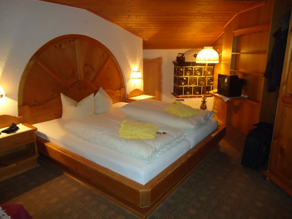 (137'597) - Zimmer im Hotel St. Hubertus am 20. Januar 2012 in Egg/Bregenzerwald