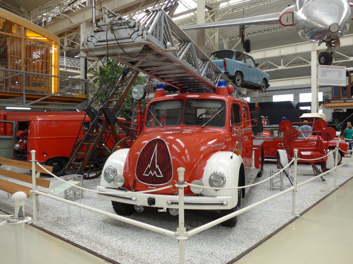 (150'339) - Feuerwehr, Heilbronn - Magirus-Deutz am 26. April 2014 in Speyer, Technik-Museum