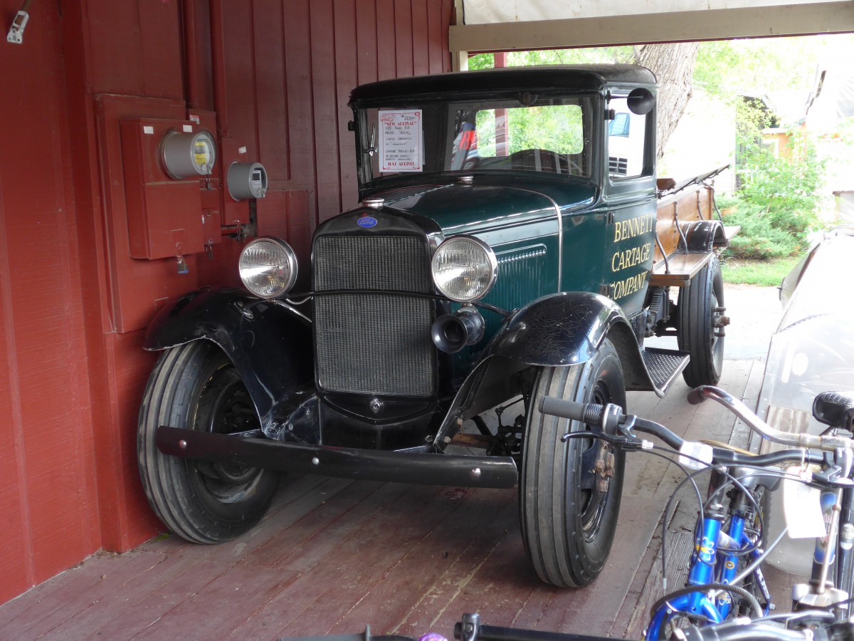 (152'253) - Ford am 9. Juli 2014 in Volo, Auto Museum