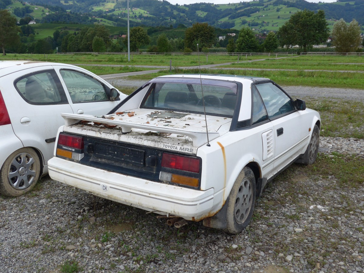 (153'885) - Toyota am 16. August 2014 nach dem Unwetter in Altsttten, Allmendplatz