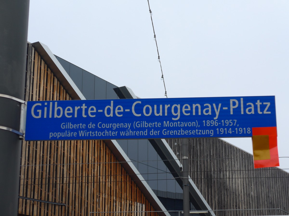 (156'101) - Gilberte-de-Courgenay-Platz am 26. Oktober 2014 in Bern, Brnnen