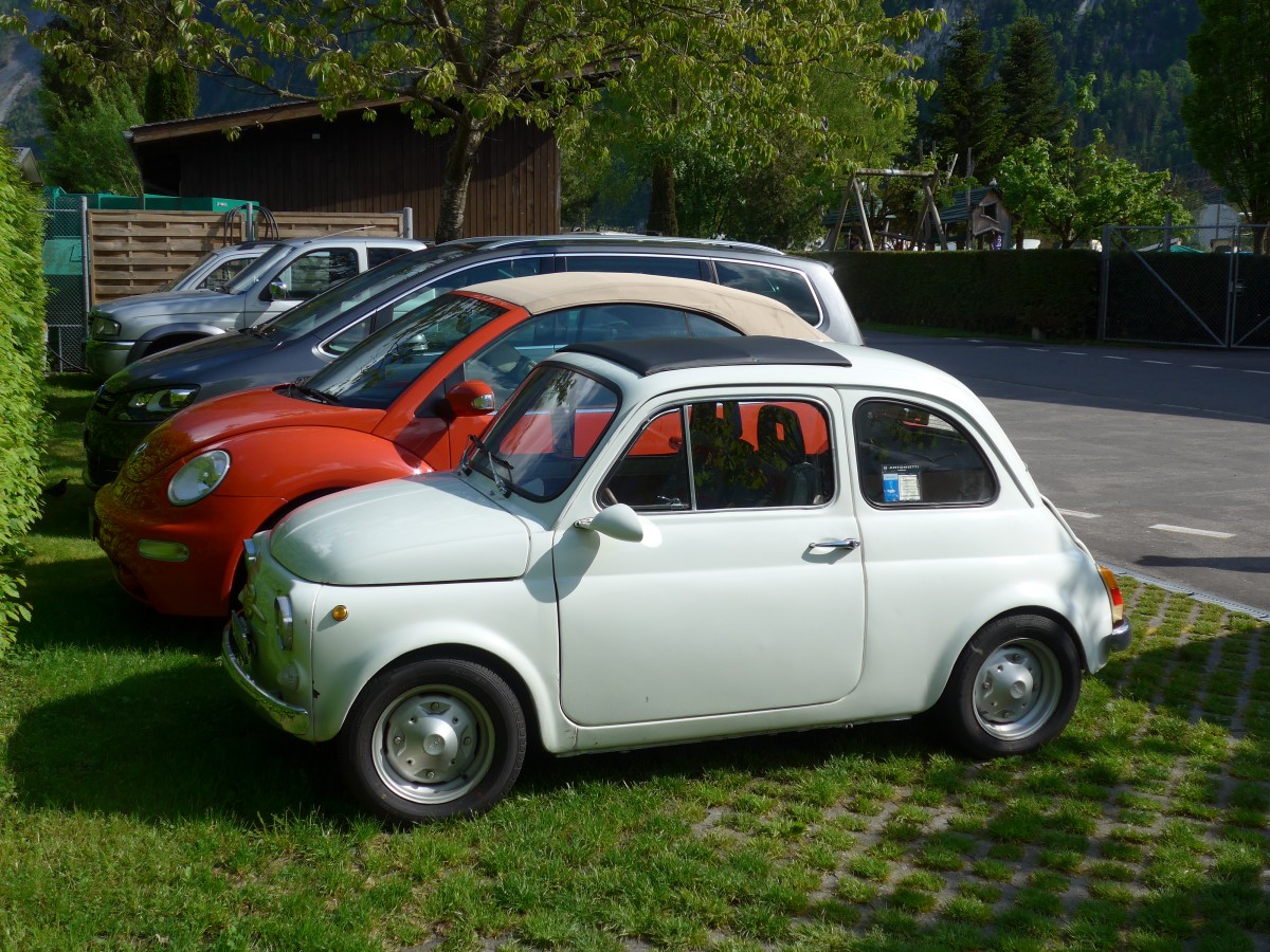 (160'359) - Fiat 500 - BE 565'055 - am 9. Mai 2015 in Brienz, Camping Aaregg