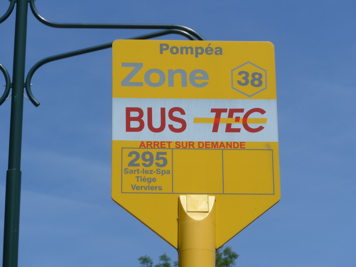 (162'634) - Bus-Haltestelle - Spa, Pompa - am 25. Juni 2015