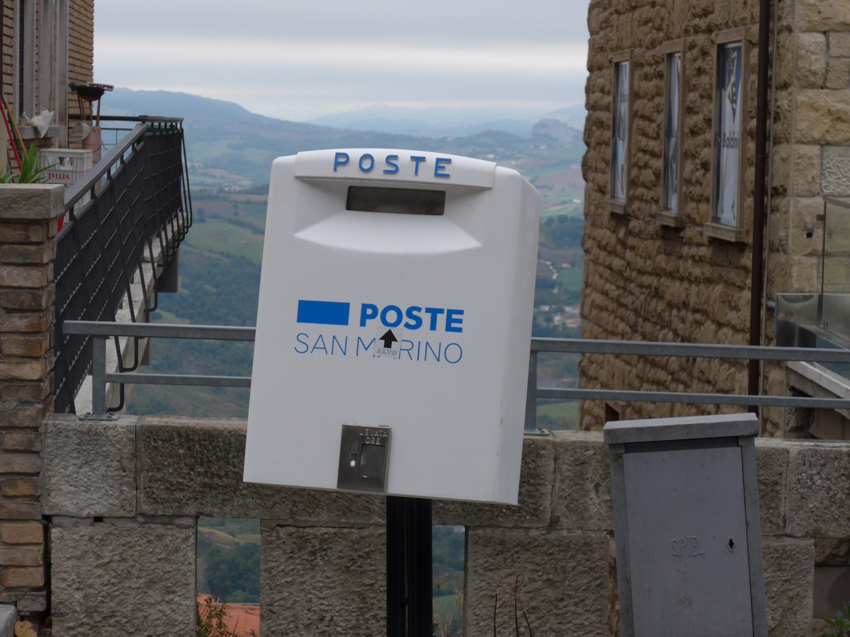 (165'639) - Briefkasten von San Marino am 24. September 2015 in San Marino