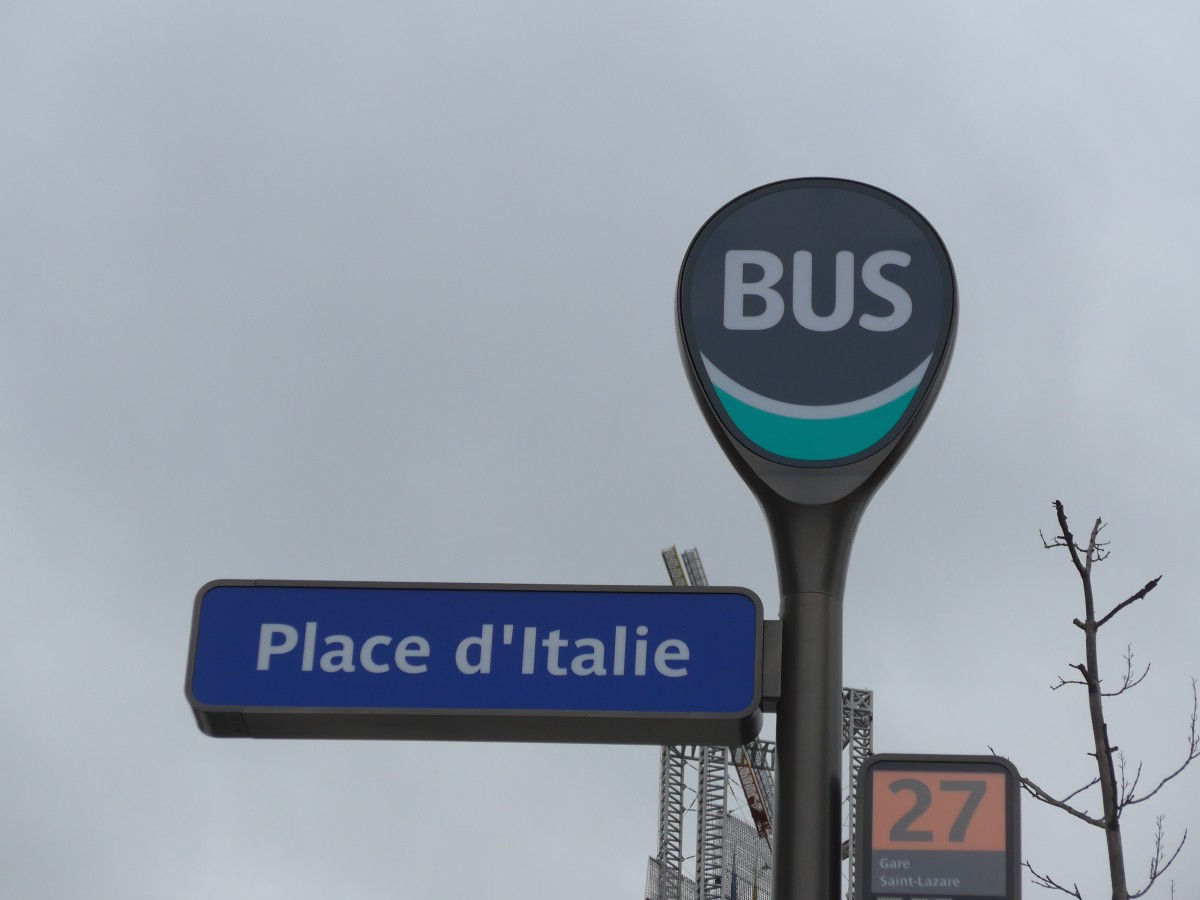 (166'852) - Bus-Haltestelle - Paris, Place d'Italie - am 16. November 2015