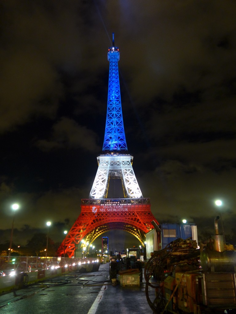 (167'293) - Der Eiffelturm am 17. November 2015 in Paris