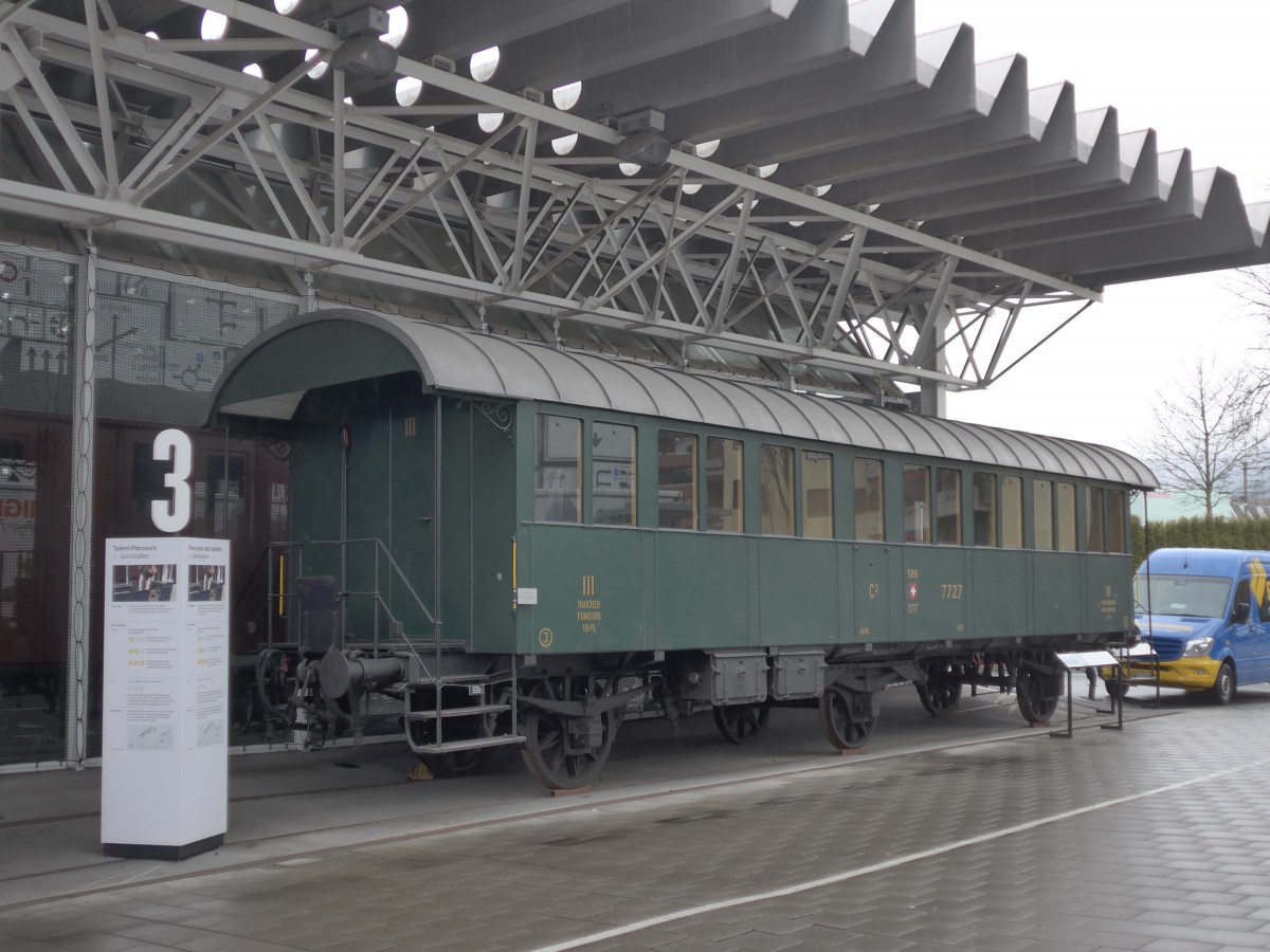 (168'922) - SBB-Personenwagen - Nr. 7727 - am 25. Februar 2016 in Luzern, Verkehrshaus