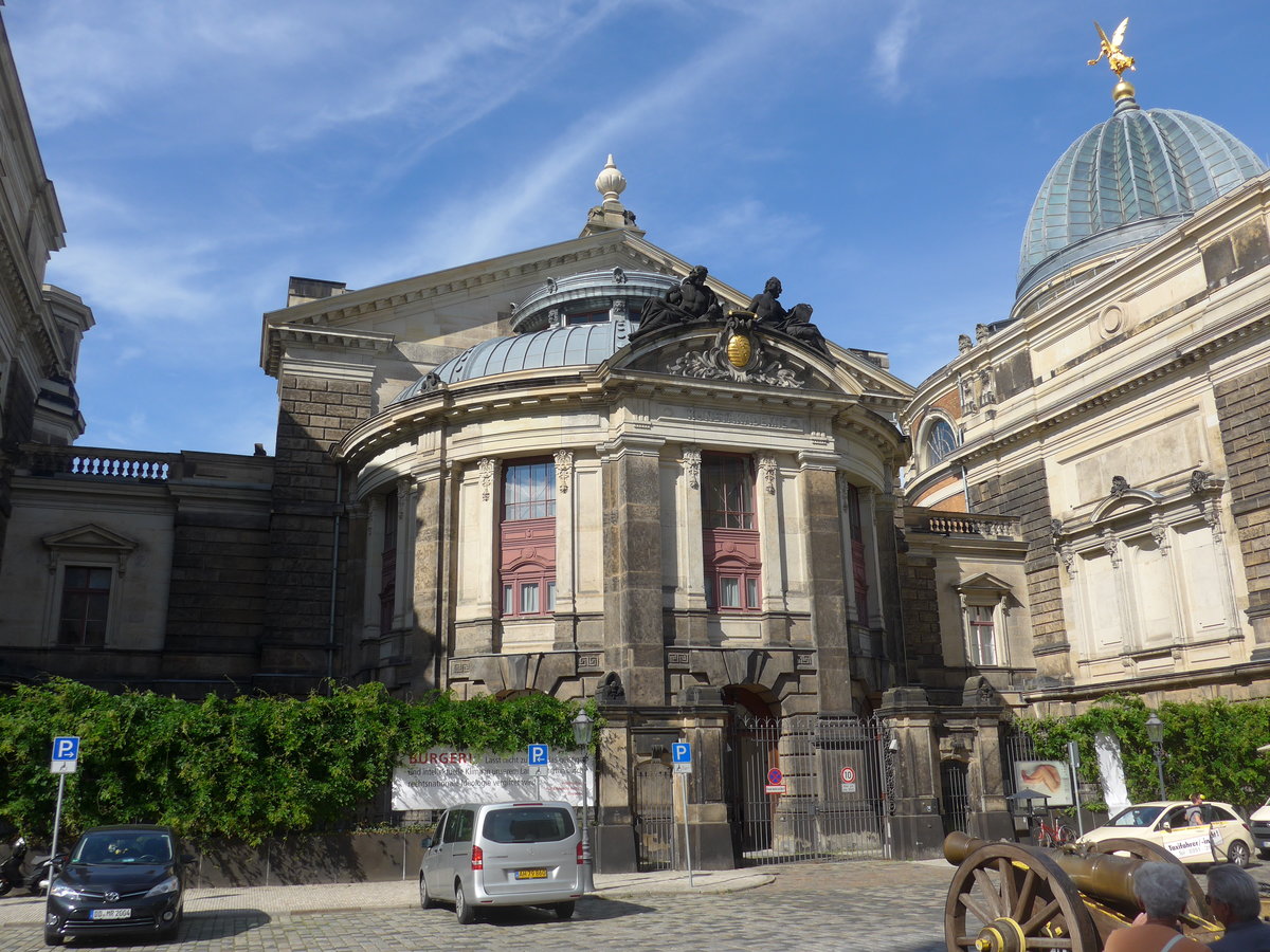 (182'982) - Kunstakademie am 8. August 2017 in Dresden