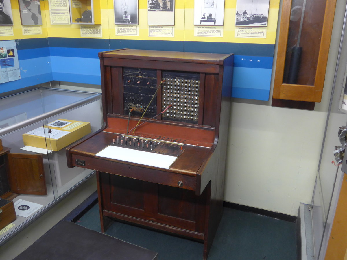 (191'958) - Alte Telephonstation am 30. April 2018 in Auckland, Motat
