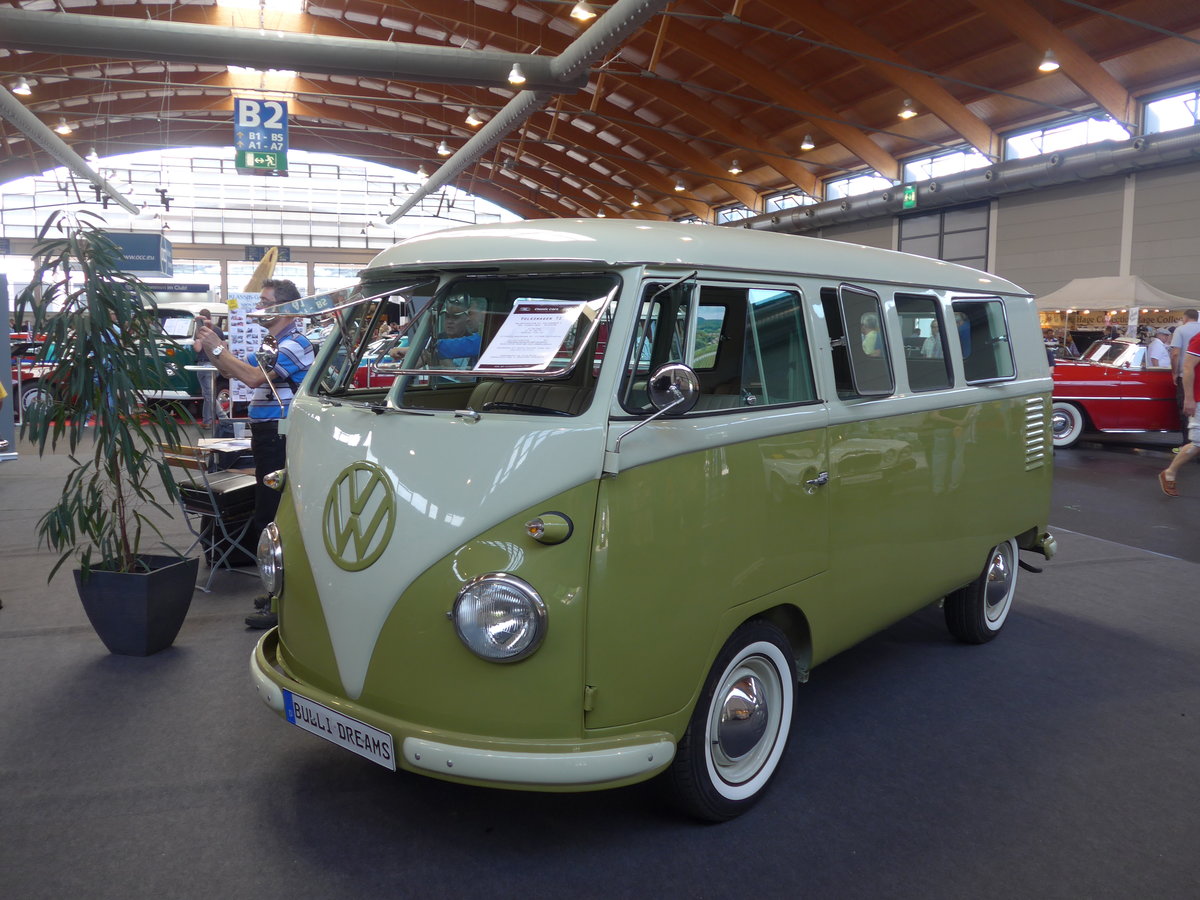 (193'520) - VW-Bus am 26. Mai 2018 in Friedrichshafen, Messe