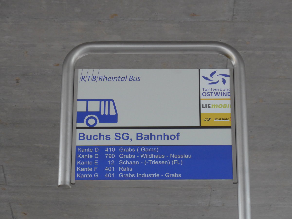 (196'324) - RTB/LieMobil/PostAuto-Haltestelle - Buchs SG, Bahnhof - am 1. September 2018