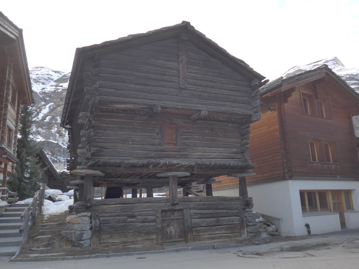 (201'889) - Schober am 3. Mrz 2019 in Zermatt, Winkelmatten