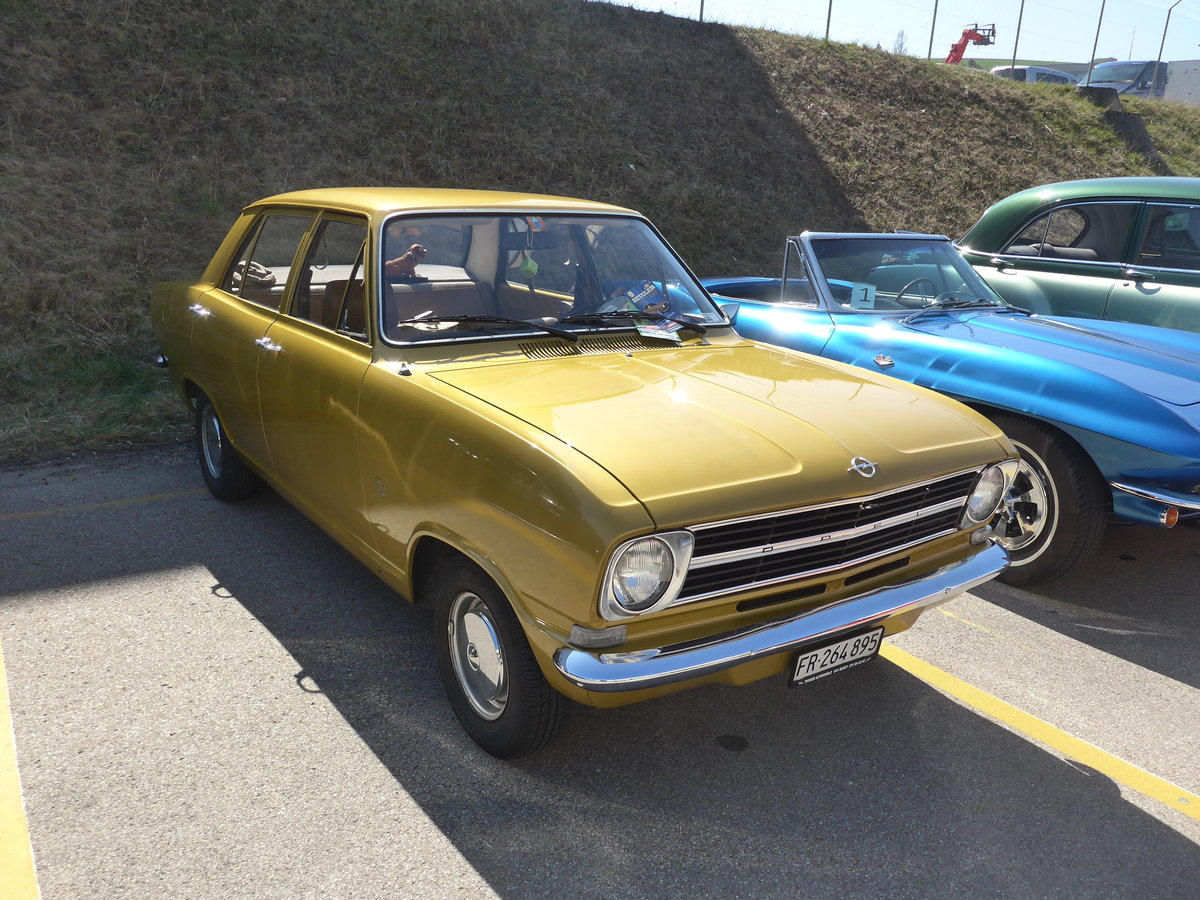 (203'165) - Opel - FR 264'895 - am 24. Mrz 2019 in Granges-Paccot, Forum-Fribourg