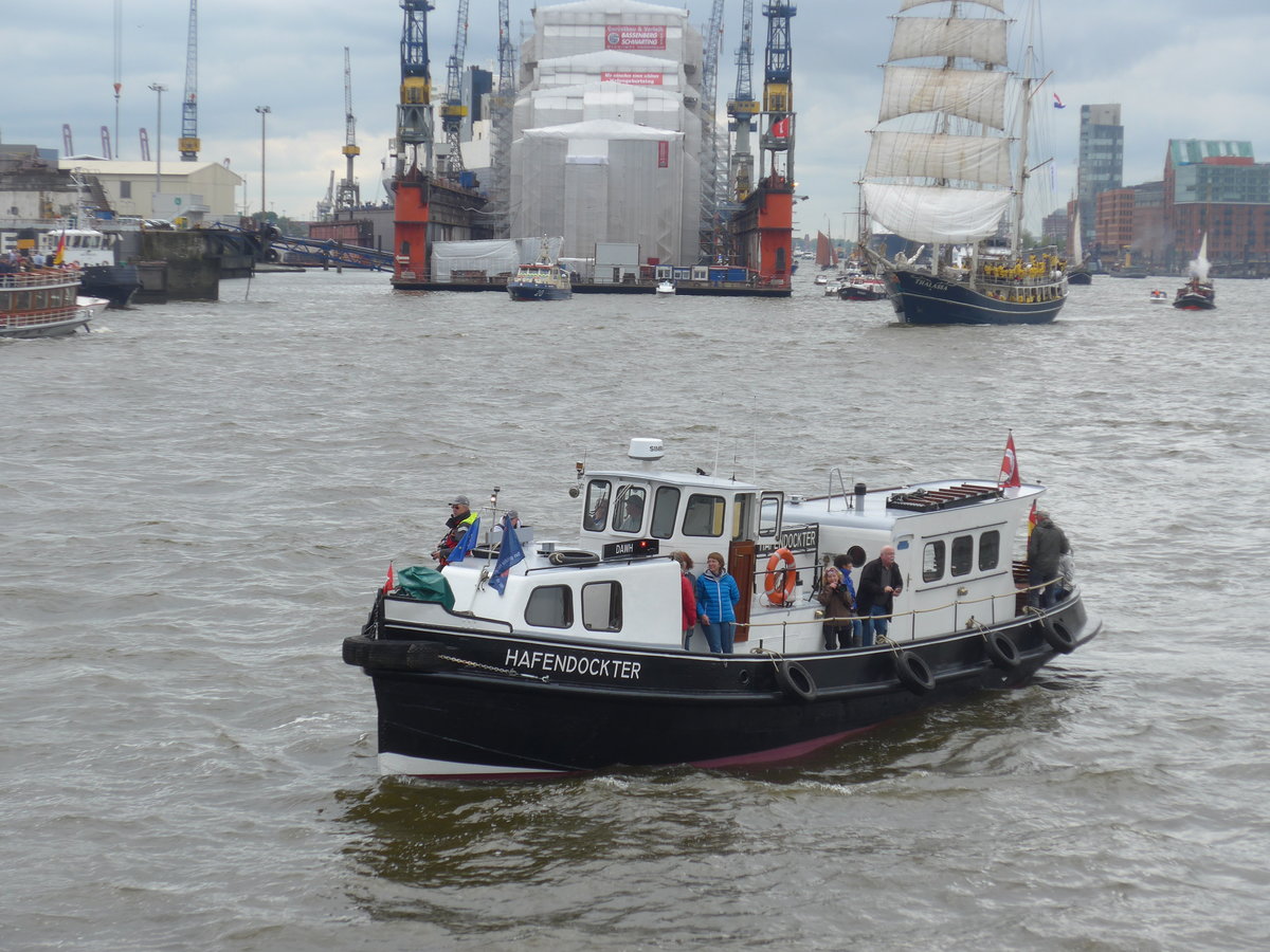 (204'728) - 830. Hafengeburtstag mit Schiffsparade am 10. Mai 2019 auf der Elbe in Hamburg