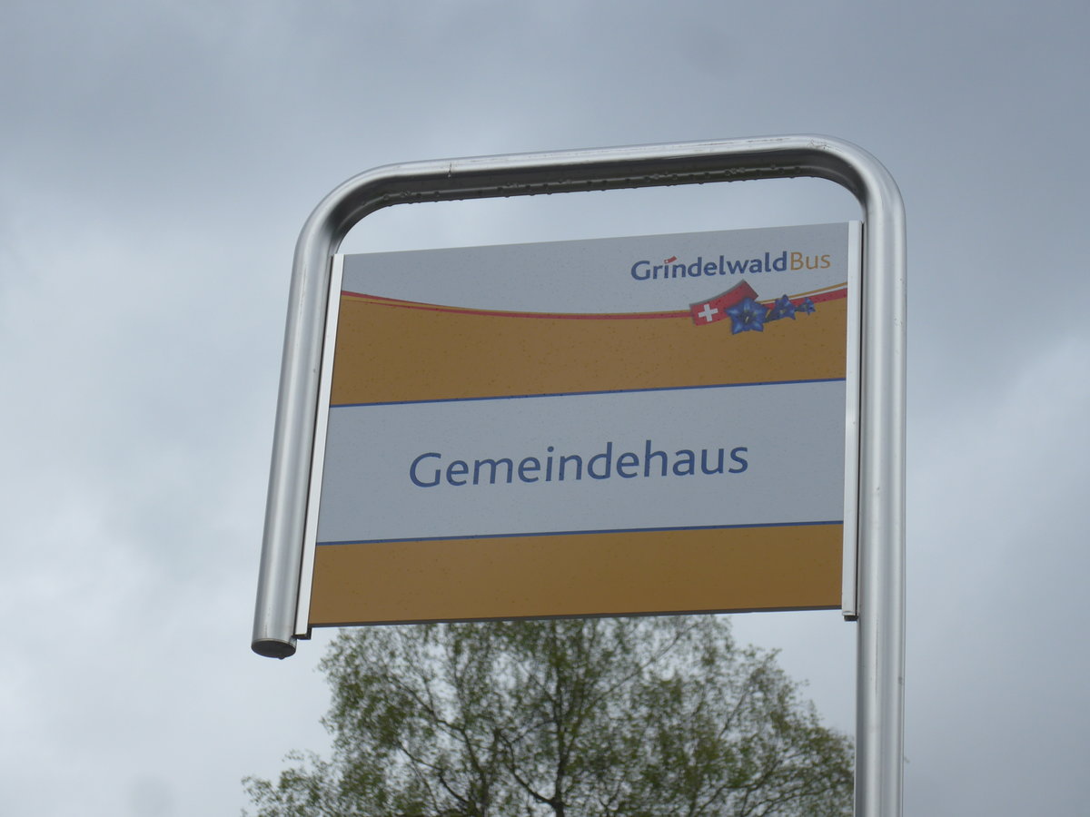 (205'330) - Grindelwald Bus-Haltestelle - Grindelwald, Gemeindehaus - am 19. Mai 2019