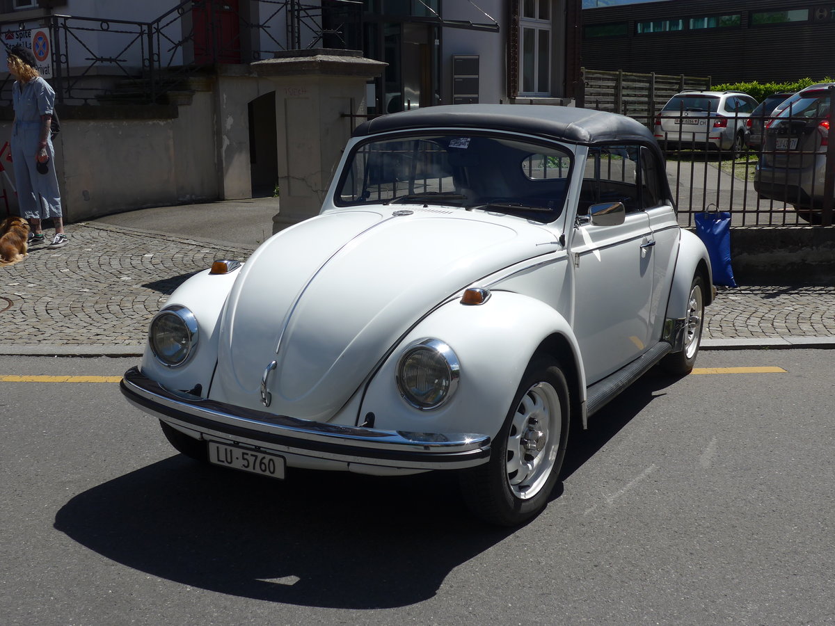 (205'964) - VW-Kfer - LU 5760 - am 8. Juni 2019 in Sarnen, OiO