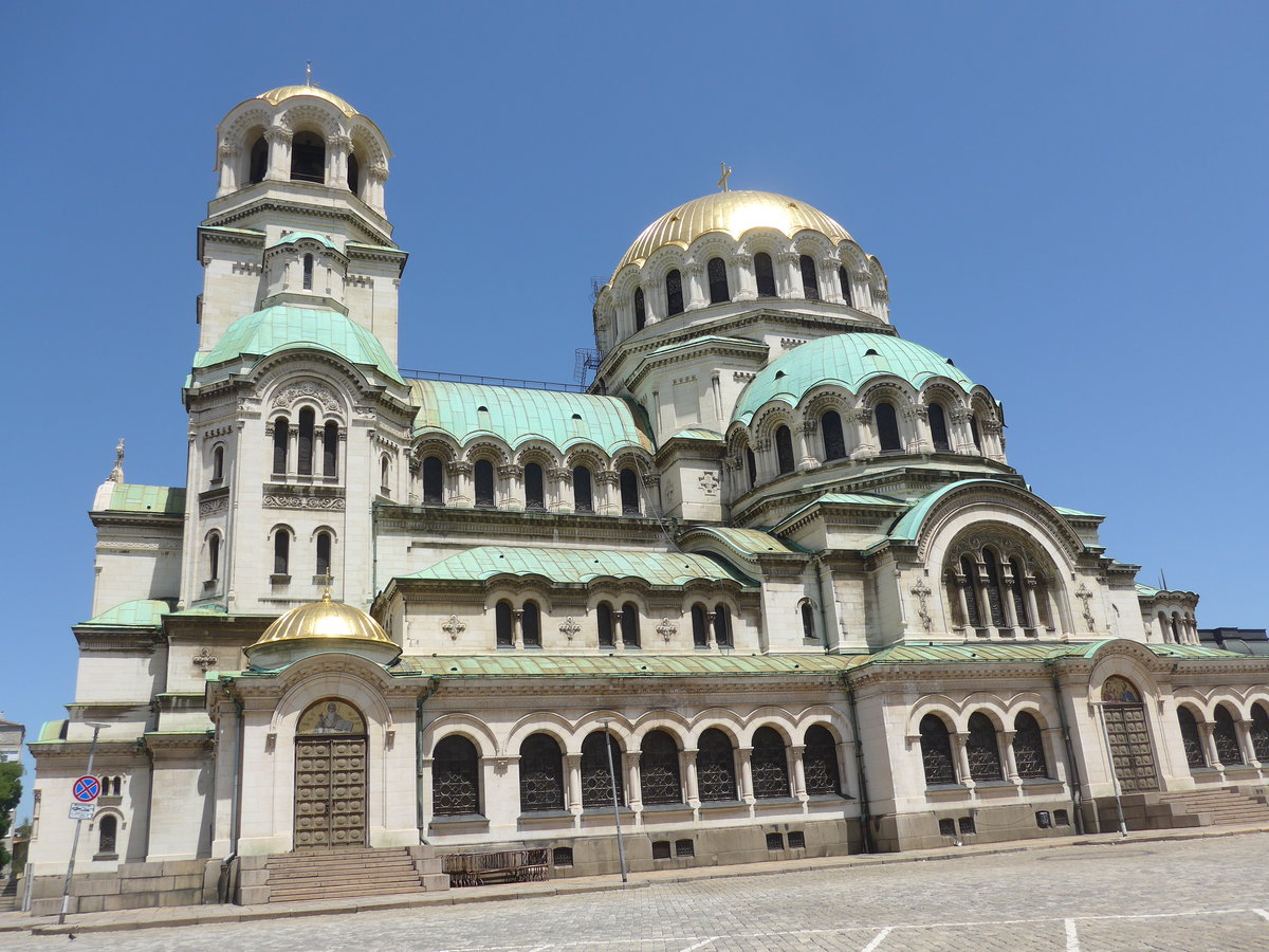 (206'945) - Alexander-Newski-Kathedrale am 2. Juli 2019 in Sofia