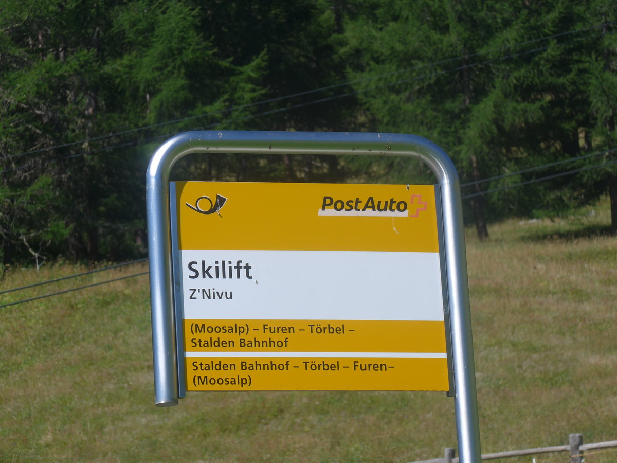 (208'996) - PostAuto-Haltestelle - Z'Nivu, Skilift - am 18. August 2019